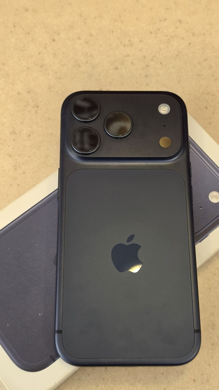 Dammam, Mobile Phones, SAR 4200,  IPhone 17 Pro