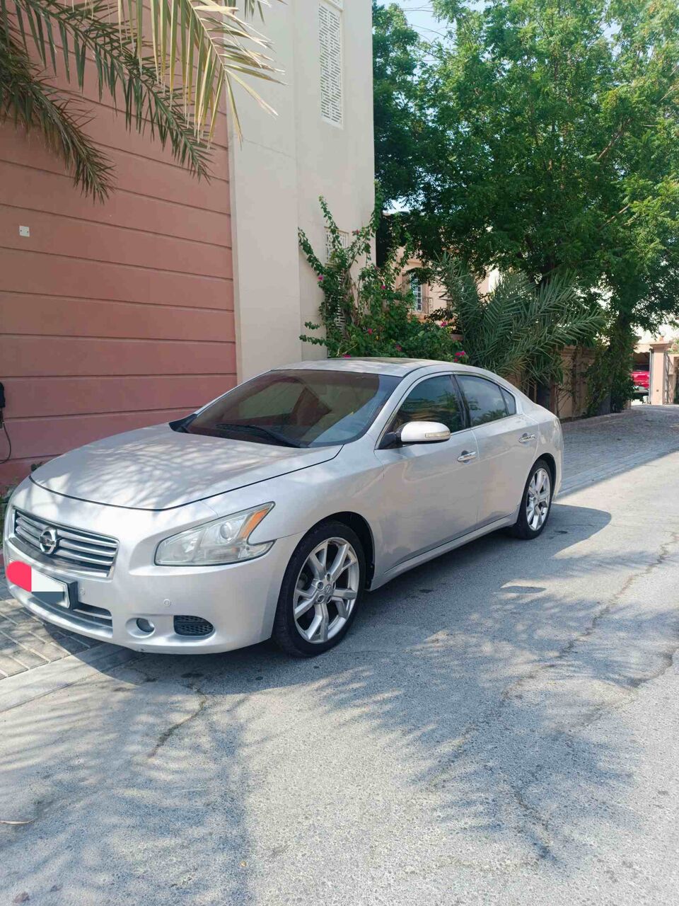 Manama, Vehicles, Cars & Trucks , BHD 2300,  Nissan Maxima,  2014,  Automatic,  160000 KM,    Sv V6 3.5, 160000Km, WhatsApp 39626172