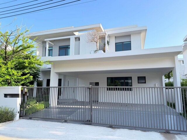 Bangkok, Villas, THB 120000,  72 Sq. Feet,  2-story House, 72 Sq M., 4 Bedrooms, 5 Bathrooms, Furniture In Every Room, Manthana