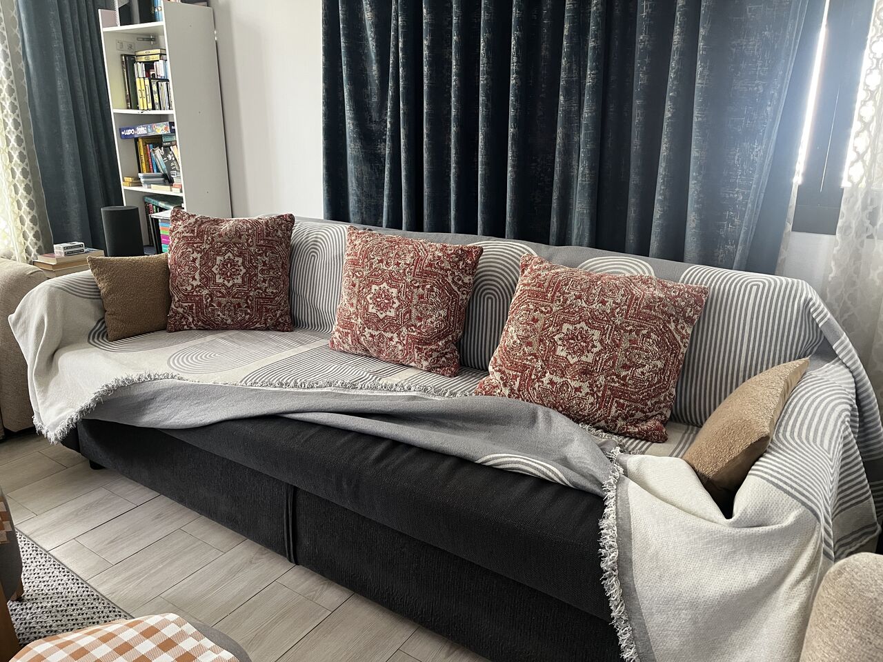 Abraq Ul Raghama, Furniture, SAR 2500,  Home Centre Sofa Set For Sale &ndash; Excellent Condition