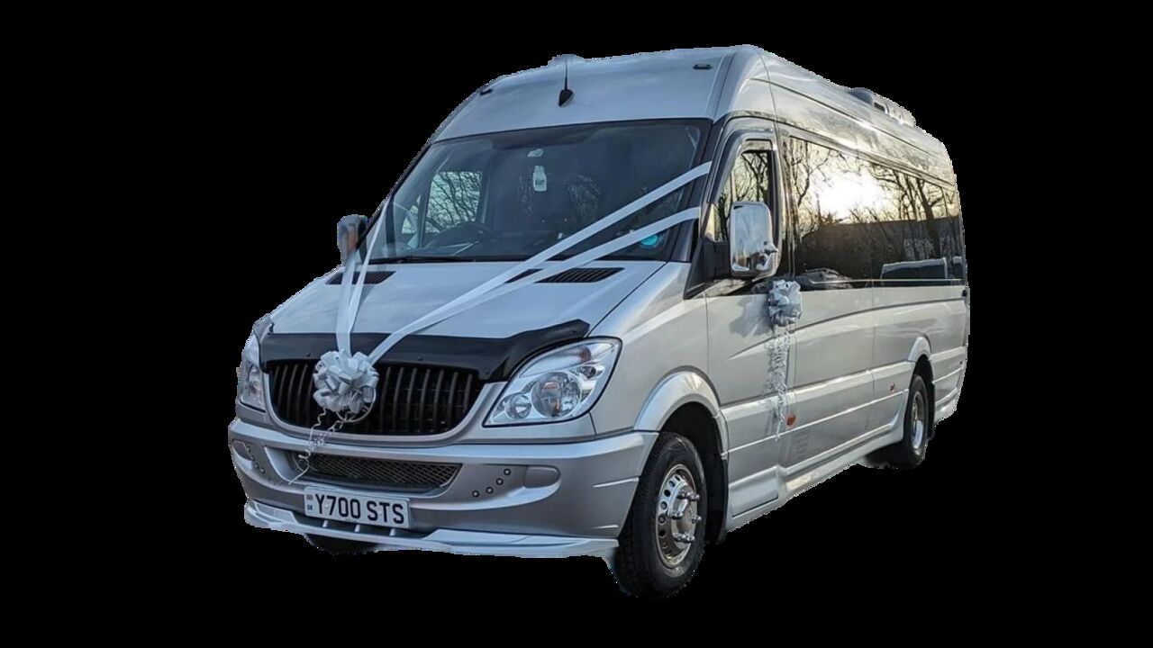 Manchester, Business, Need A 16 Seater Minibus In Bolton? Here