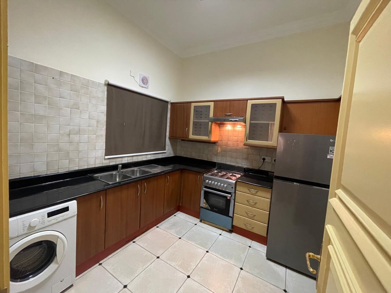 Mahooz, Apartments, Flats, Houses & Villas, BHD 350/month,  2 BR,  2 Bedroom Fully Furnished In Mahooz With EWA