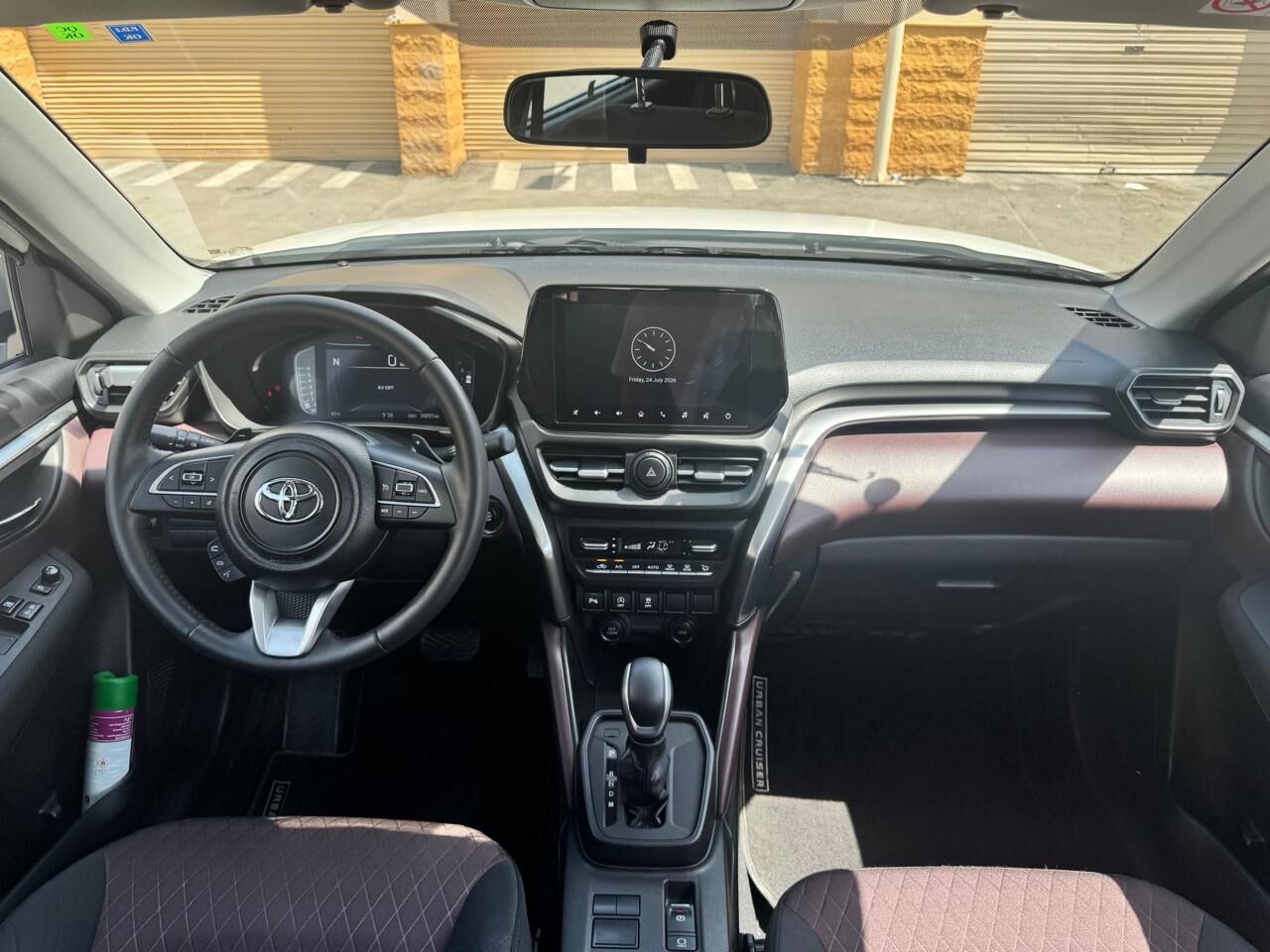 Riyadh, Vehicles, Cars & Trucks , SAR 77000,  Toyota Urban Cruiser,  2026,  Automatic,  16500 KM,   GL  En Excellent État