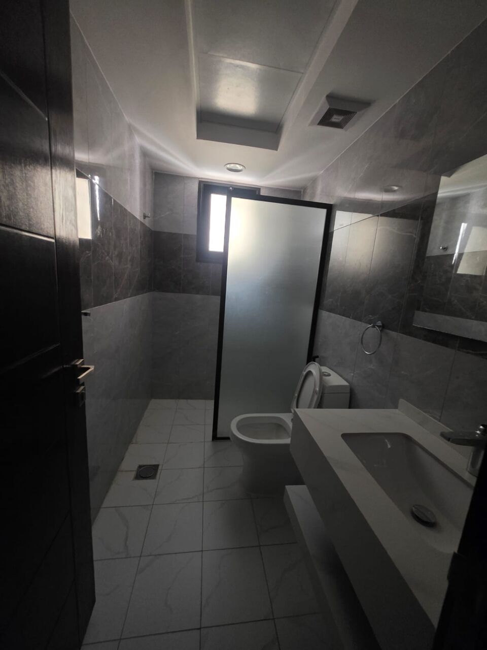 Khobar, Apartments, Flats, Houses & Villas, SAR 29600/year,  3 BR,  New Luxury 3 Bedrooms, A Hall, 2 Bathrooms,  Kitchen,with Air Conditioners And Elevator,pr