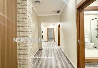 Kuwait City, Villas, KWD 750,  Renovated 3BR Floor For Rent In Al-Qurain