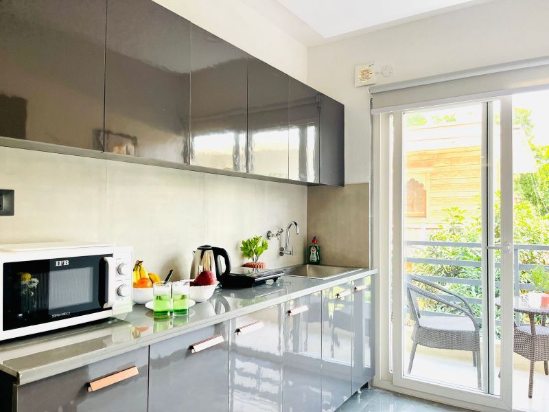 Gurgaon, Apartments, Flats, Houses & Villas, INR 4000/day,  Furnished,  Studio,  345 Sq. Feet,  Zen Studio DlfCyber City