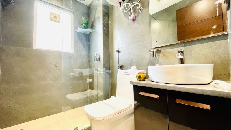 Gurgaon, Apartments, Flats, Houses & Villas, INR 4000/day,  Furnished,  Studio,  345 Sq. Feet,  Zen Studio DlfCyber City