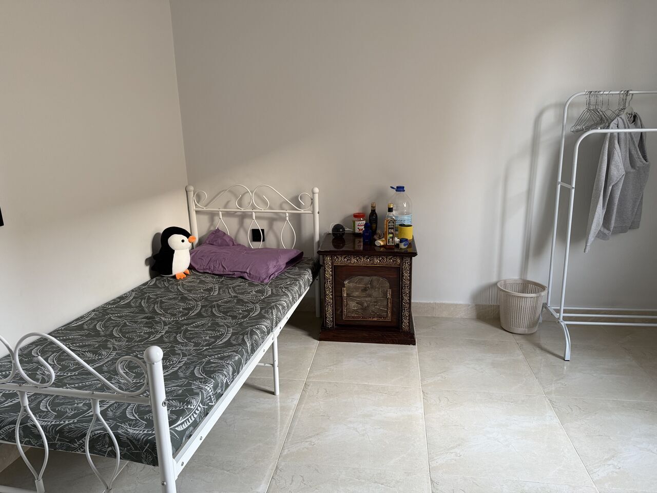 Riyadh, Rooms for Rent, SAR 1300/month,  Single Room For Ladies Near By Shumesi Hospital