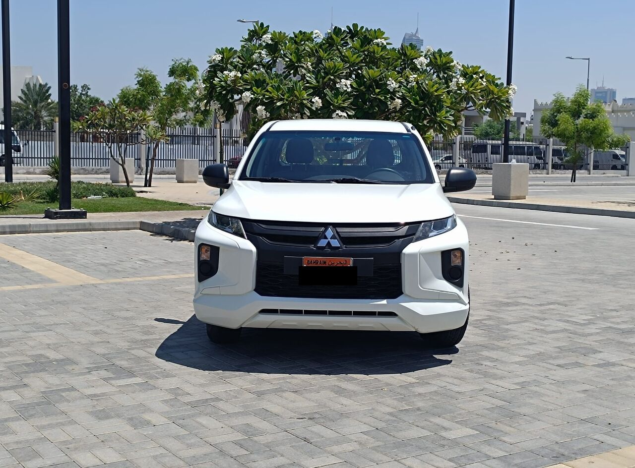 Manama, Vehicles, Cars & Trucks , BHD 5600,  MITSUBISHI L200,  2022,  Manual,  140000 KM,  DOUBLE CABINE PICKUP