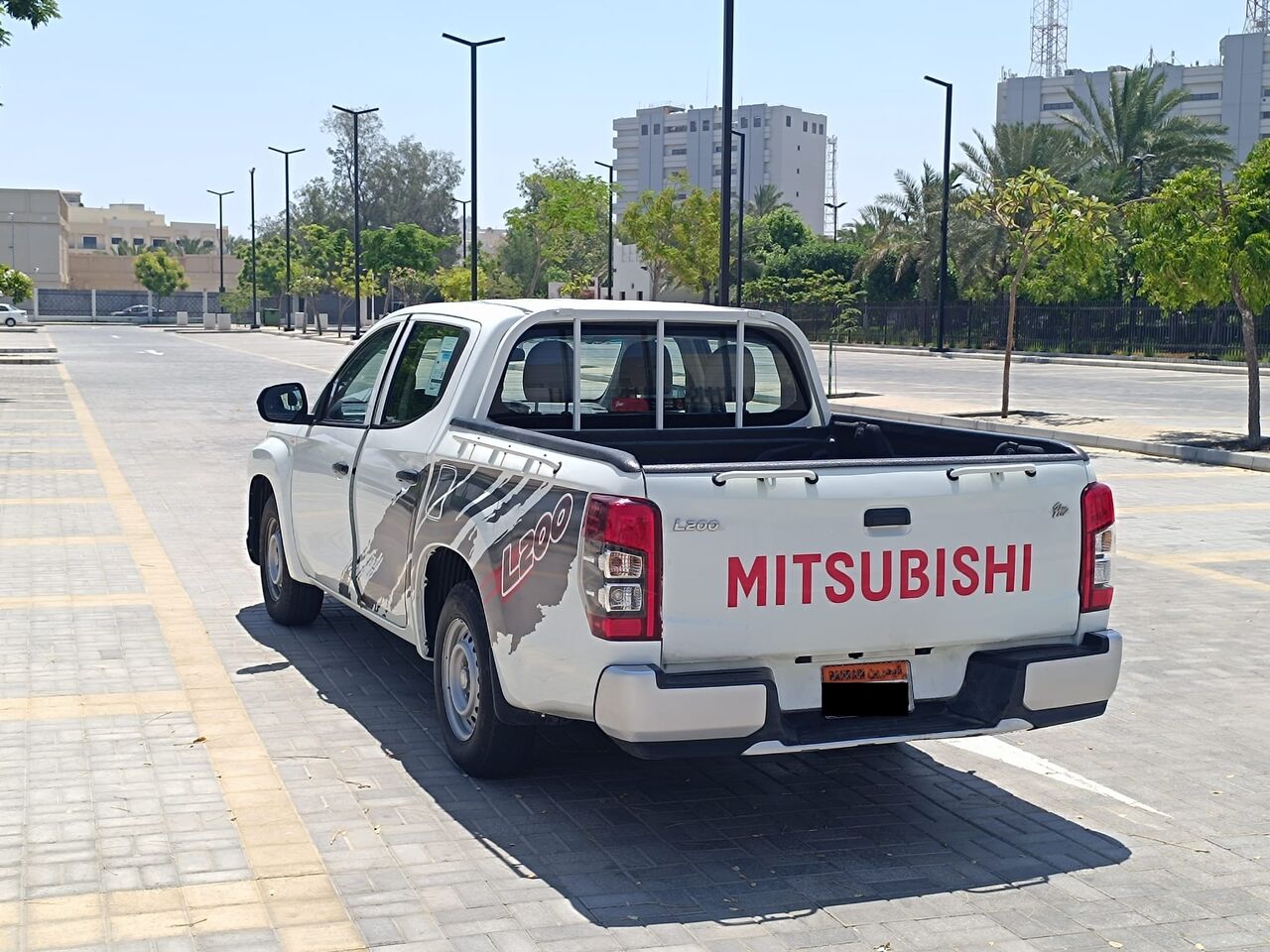 Manama, Vehicles, Cars & Trucks , BHD 5600,  MITSUBISHI L200,  2022,  Manual,  140000 KM,  DOUBLE CABINE PICKUP