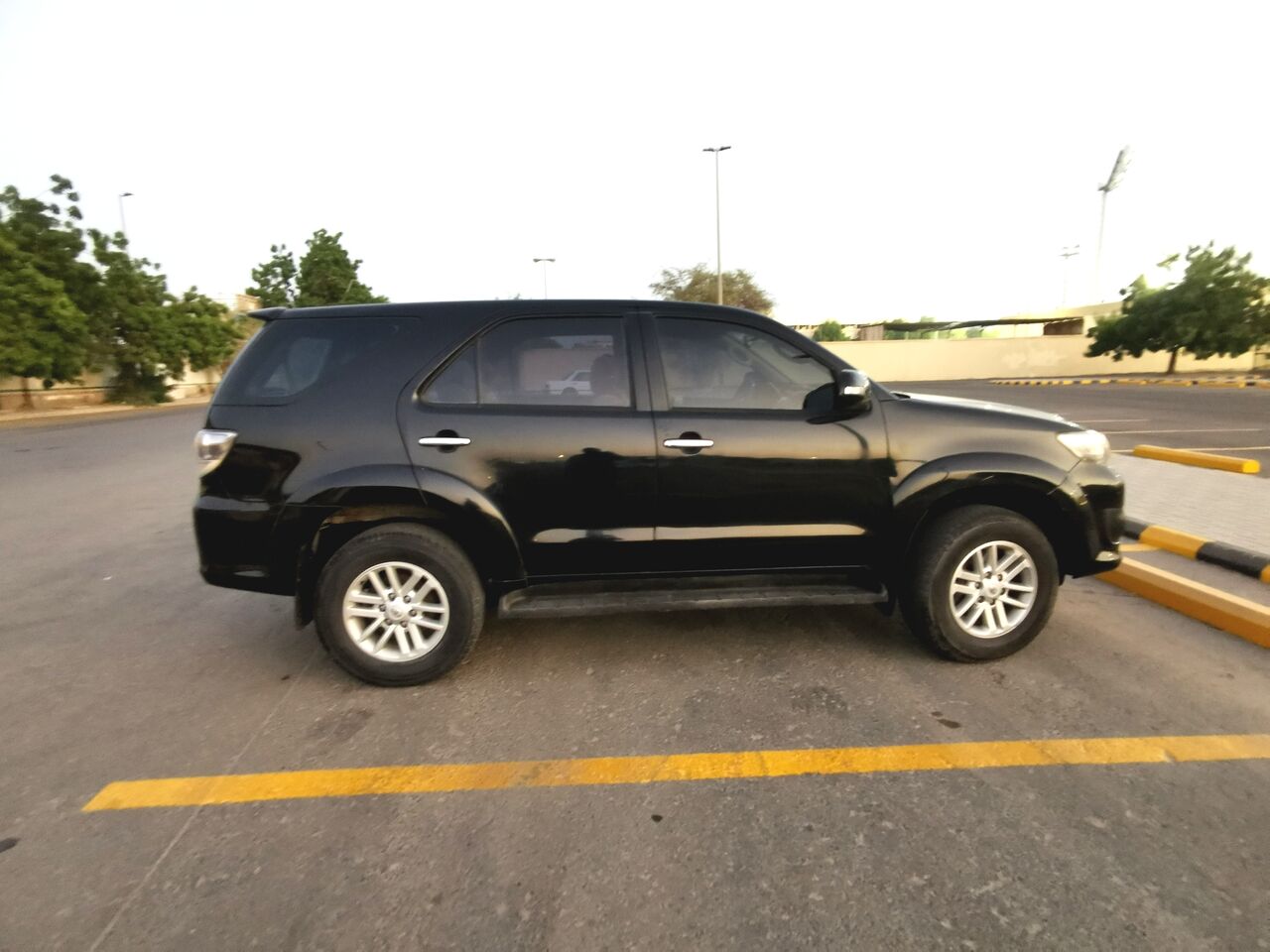 Al Mahjar, Vehicles, Cars & Trucks , SAR 47000,  Toyota Fortuner,  2015,  Automatic,  425 KM,  Fortuner   Wakalah 4 Cilynder 4x4