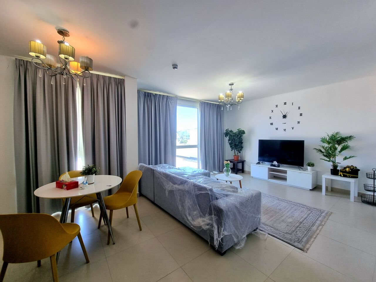 Amwaj Islands, Apartments, Flats, Houses & Villas, BHD 300/month,  Furnished,  2 BR,  90 Sq. Meter,  Beautiful 2 BR FF Apartment With Wifi Amwaj Homes For Rent
