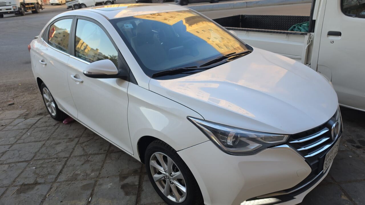 Jeddah, Vehicles, Cars & Trucks , SAR 27000,  Changan Alsvin,  2023,  Automatic,  57000 KM,  Full Option, (alloy Rims, Sunroof,Cruise Control,Infotainment & Audio,Parking Assistance)