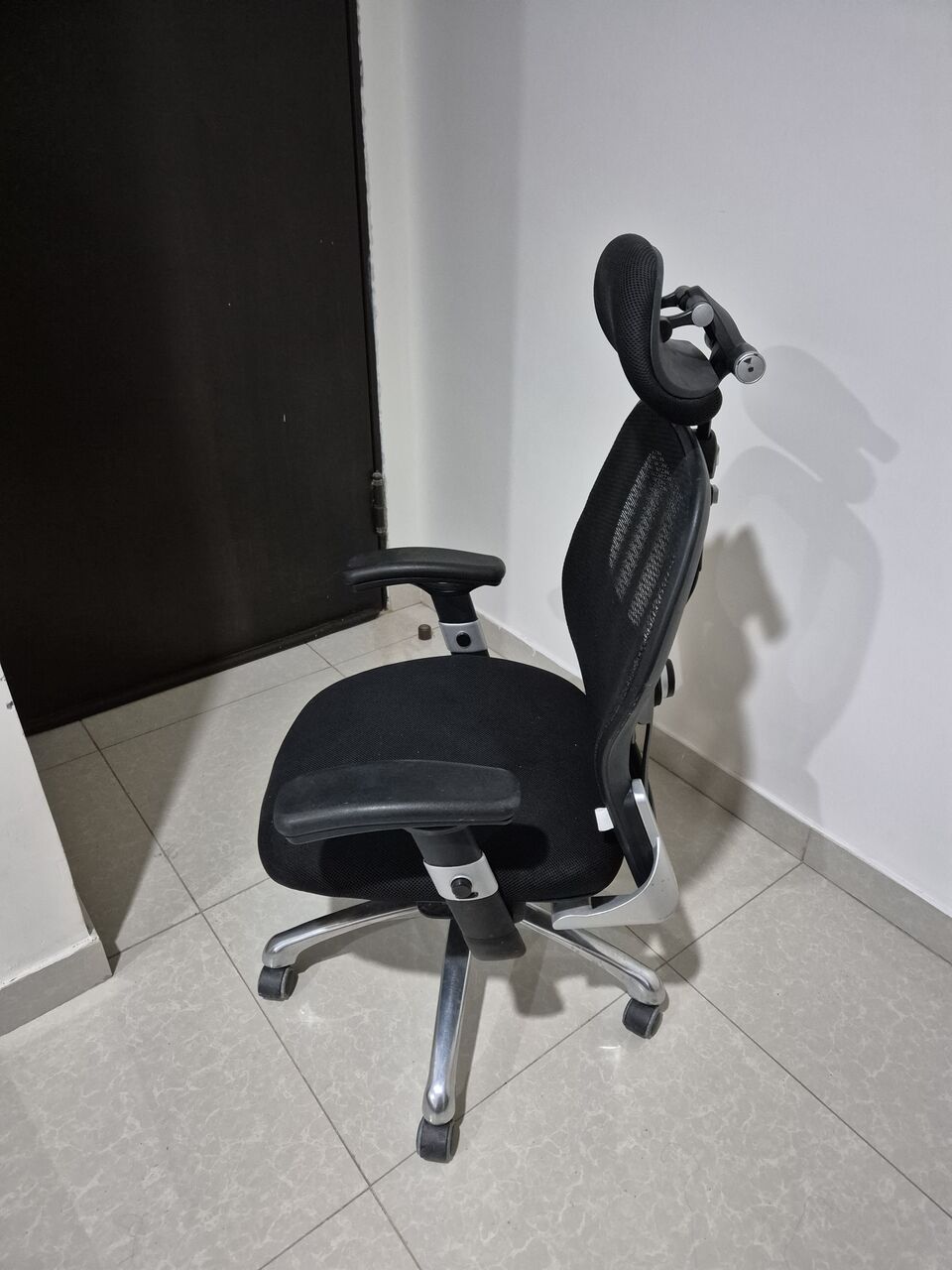 Riyadh, Furniture, SAR 280,  C100 Mesh High Back Office Chair