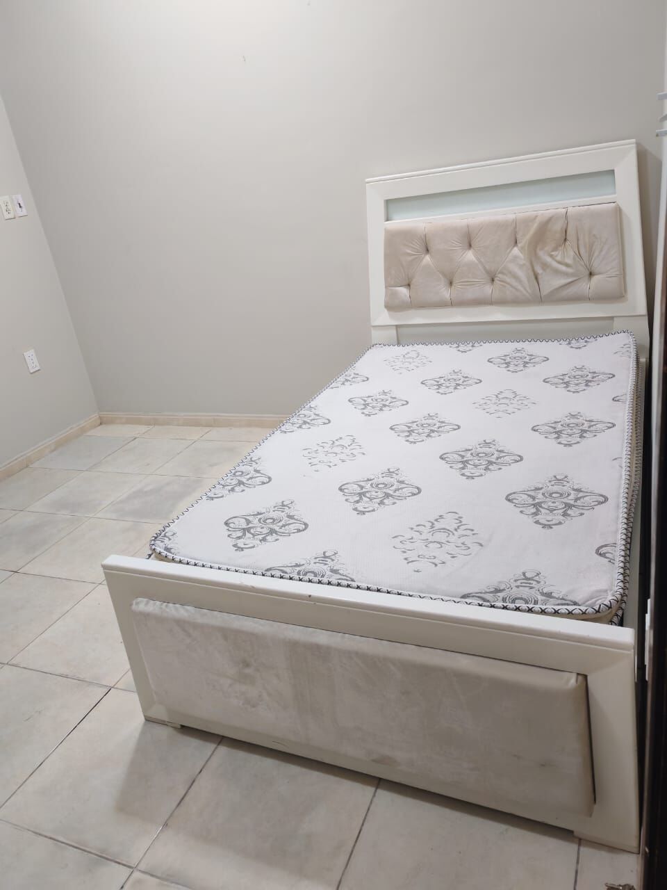 Al Khobar Al Shamalia, Roommates, SAR 850/month,  1200 Sq. Feet,  1 SEPARATE PRIVATE FURNISHED ROOM FOR RENT &ndash; SAR 850