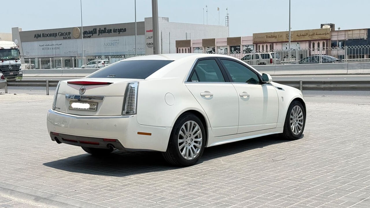 Manama, Vehicles, Cars & Trucks , BHD 1500,  Cadillac CTS,  2011,  Automatic,  213200 KM,    (White)