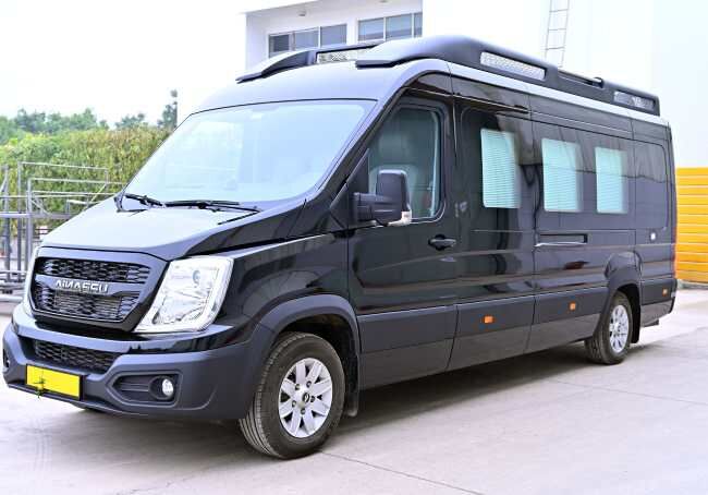 Jaipur, Travel, Hire 17 Seater Urbania Rental For Group Travel