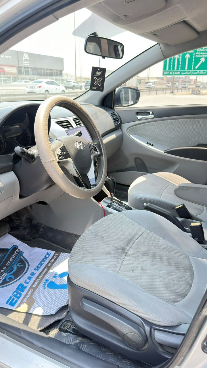 Manama, Vehicles, Cars & Trucks , BHD 1450,  Hyundai Accent,  2015,  Automatic,  198100 KM,    (Silver)