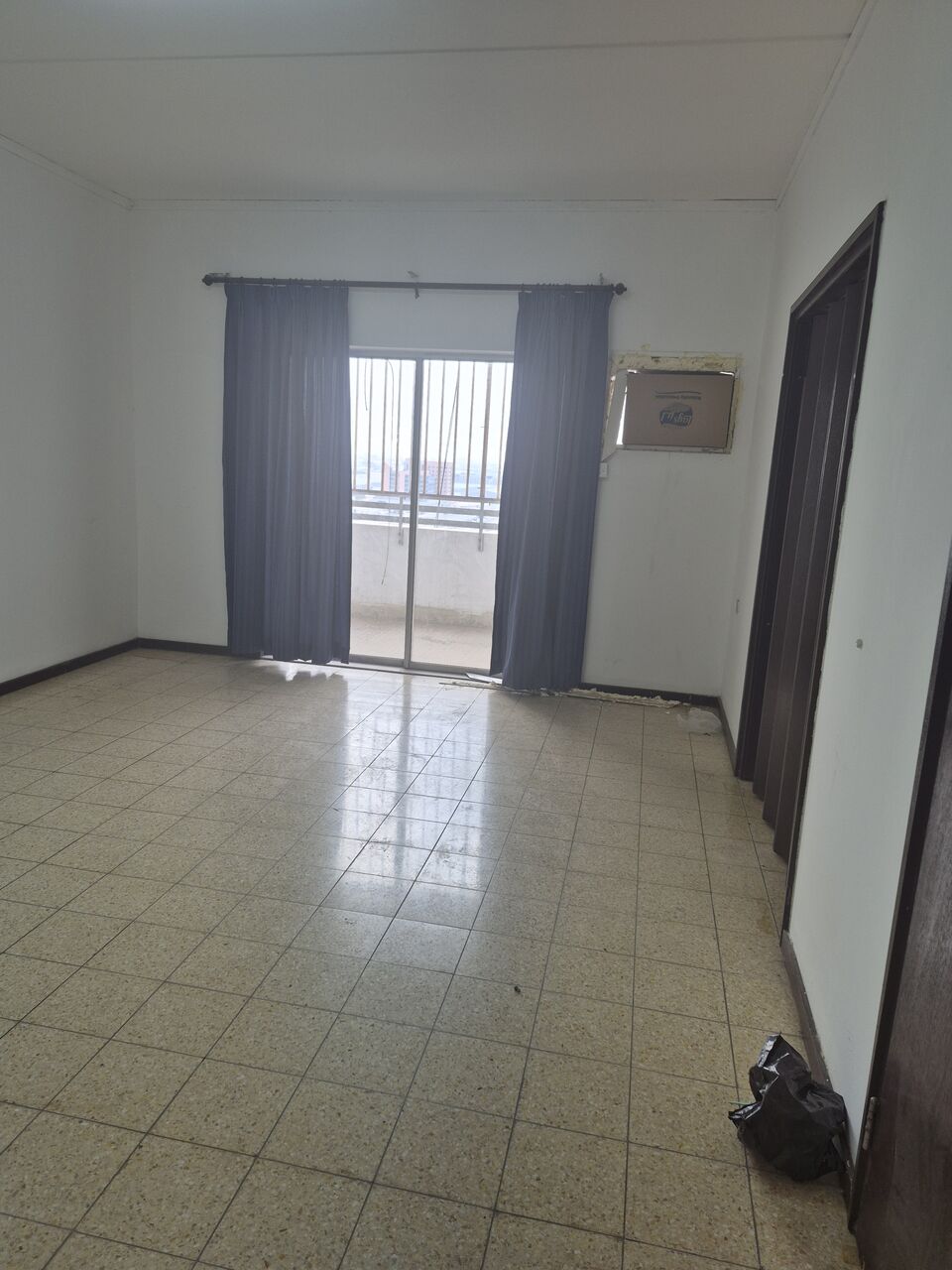 Dammam, Rooms for Rent, SAR 650/month,  Separate Single  Big Room Available (sharing Toilet 2 Person) Electric And Water Bill)