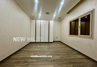 Kuwait City, Villas, KWD 1000,  Spacious 4BR Floor For Rent In Al Siddeeq