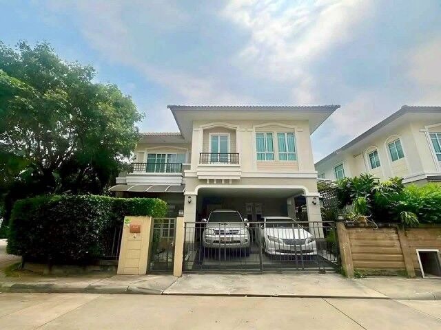 Bangkok, Real Estate For Sale, THB 8200000,  3 BR,  65 Sq. Feet,  Single House For Sale, Passorn Prestige Village, On Nut, Chaloem Phrakiat Rama 9 Road,