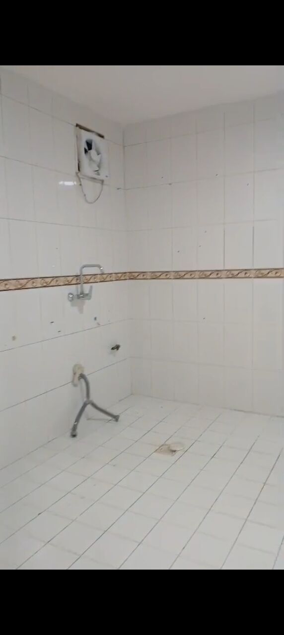 Al Aziziyah, Apartments, Flats, Houses & Villas, SAR 25000/year,  4 BR,  4Bhk Kitchen Hall 2 Washroom And Balcony Rent 25000 Location Near Abeer Hasiptal Aziza