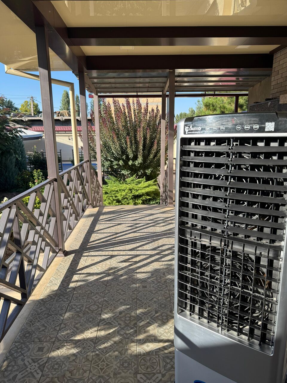 Dubai, Appliances, AED 2095,  Slim Line Evaporative Air Cooler With 7,500 M³/h Airflow. Energy-efficient Portabl