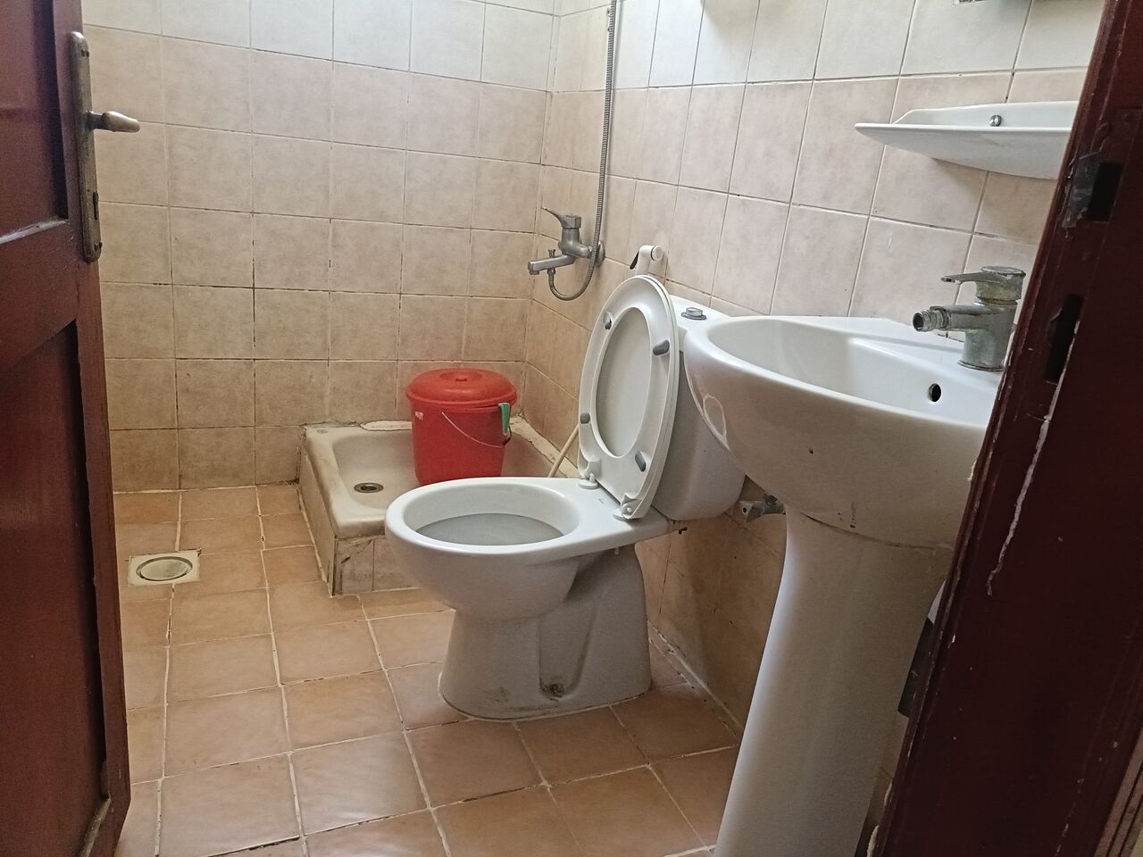 Mahooz, Apartments, Flats, Houses & Villas, BHD 220/month,  Furnished,  1 BR,  130 Sq. Meter,  Fully Furnished 1bhk With Ewa