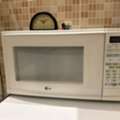 SAR 150,  LG 40L Microwave Oven 100V Good Condition