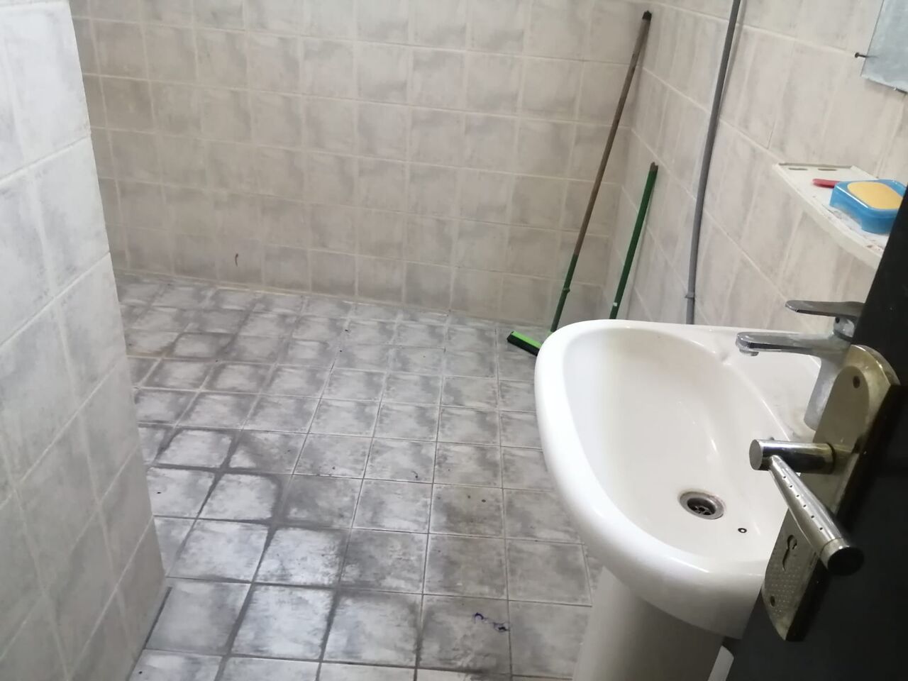 East Riffa, Apartments, Flats, Houses & Villas, BHD 150/month,  100 Sq. Meter,  Flat For Rent In Bukawarah Riffaa Near To Ramez 3bedrooms