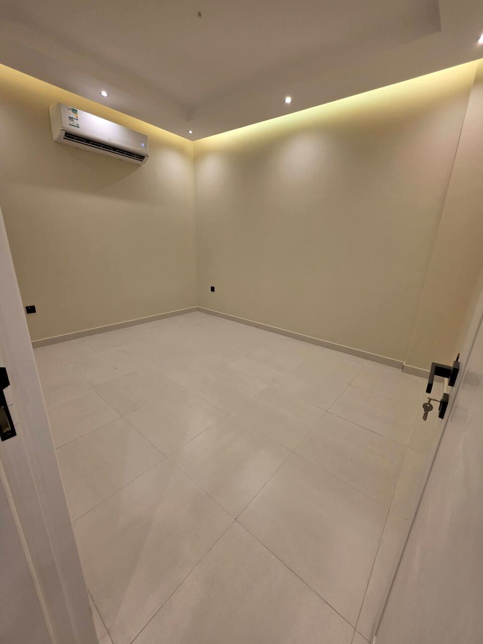 Khobar, Apartments, Flats, Houses & Villas, 2 BR,  2 BR New Luxury Family Apartment For Rent In Al Khobar 25,000 SAR/Year