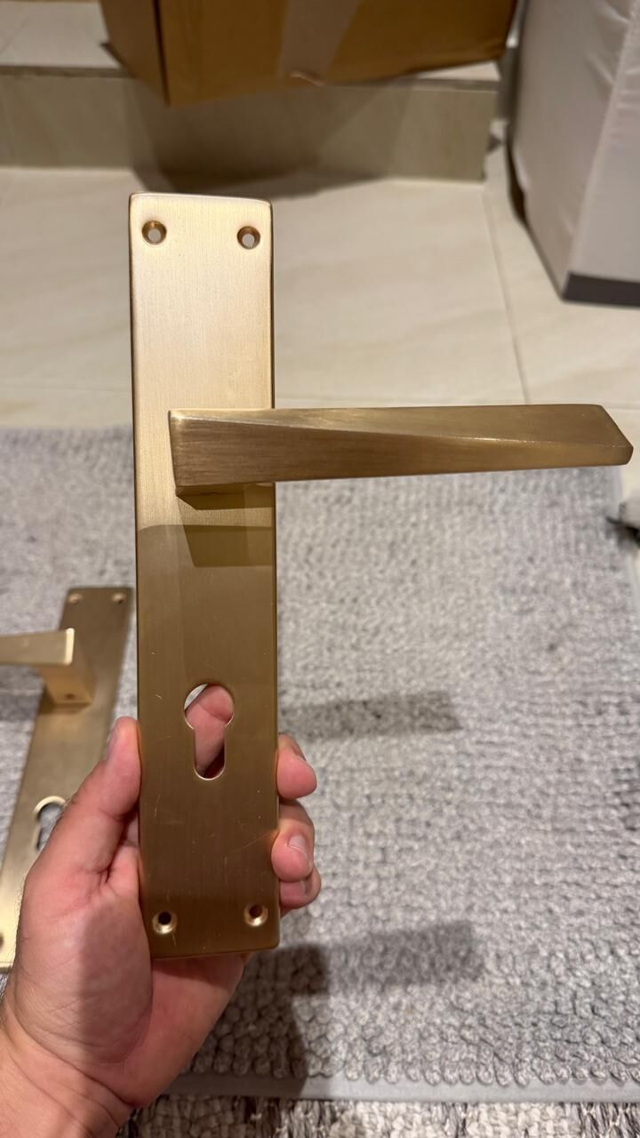 Riyadh, Furniture, SAR 50,  Golden Door Handle