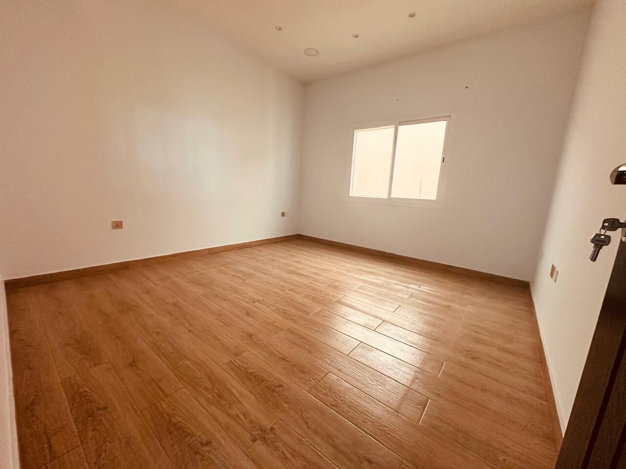 Segaya, Apartments, Flats, Houses & Villas, BHD 300/month,  2 BR,  SEMI FURNISHED TWO BEDROOM FLAT FOR RENT IN SEGAYA