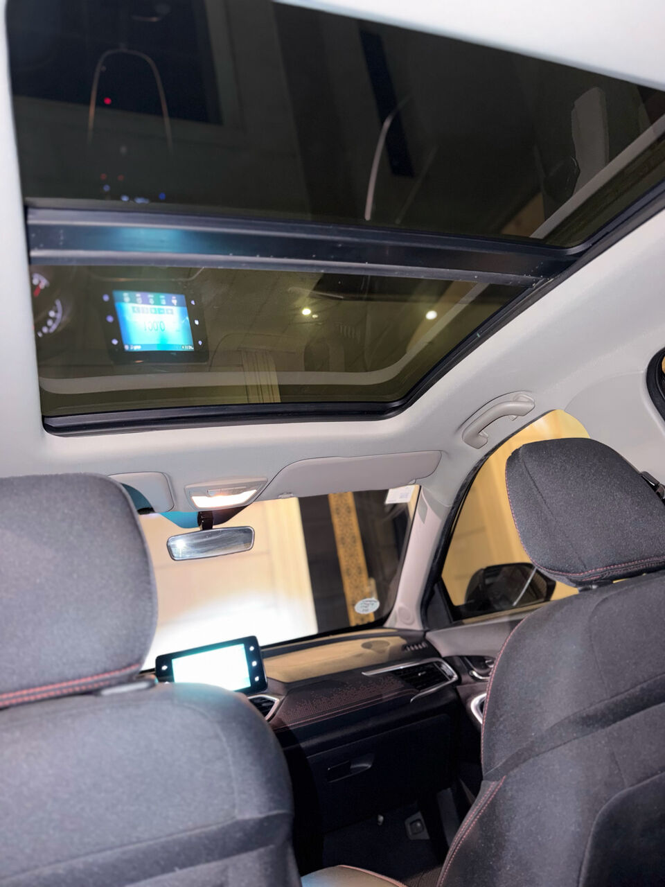 Riyadh, Vehicles, Cars & Trucks , SAR 40000,  Chevrolet Captiva,  2023,  Automatic,  50000 KM,  Chevrolet Grove Full Option