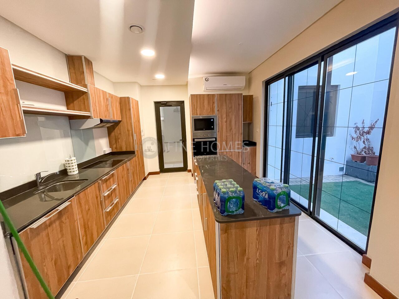 Manama, Villas, BHD 600,  300 Sq. Meter,  INCLUSIVE | PRIVATE BACKYARD | MODERN