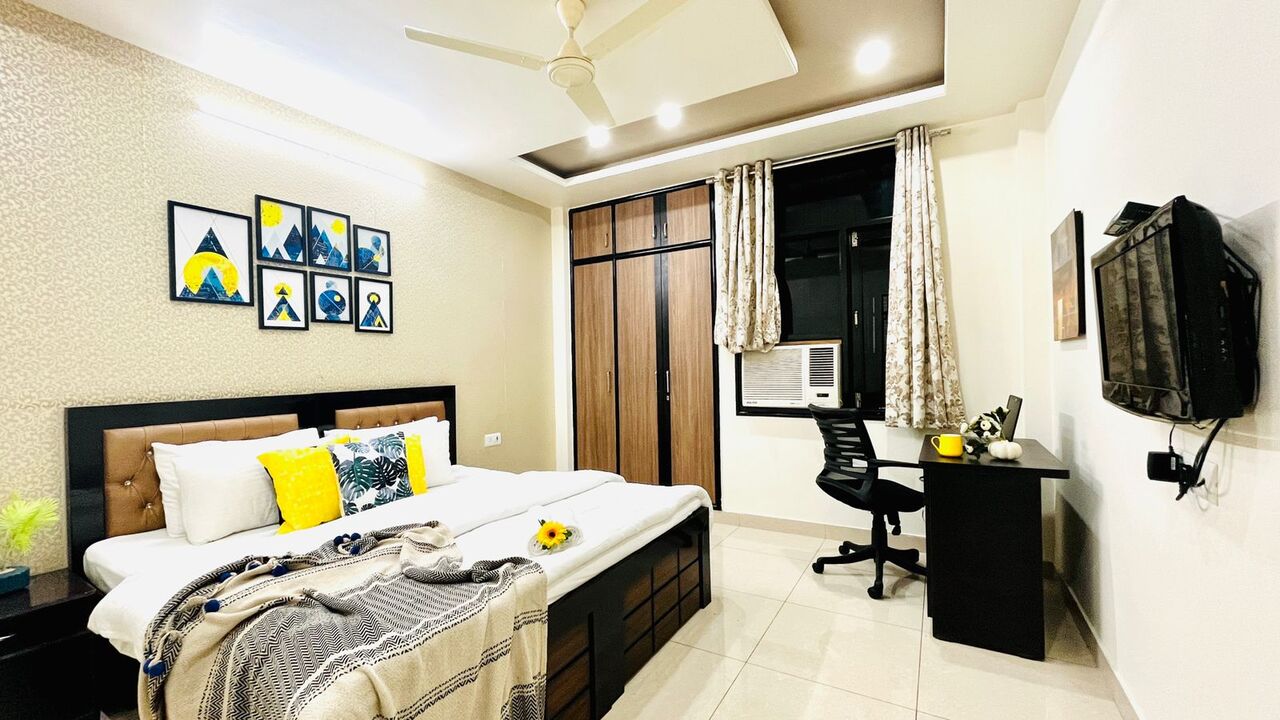 Jaipur, Apartments, Flats, Houses & Villas, INR 8500/day,  Furnished,  3 BR,  1800 Sq. Feet,  Three Bedroom Apartment Jaipur