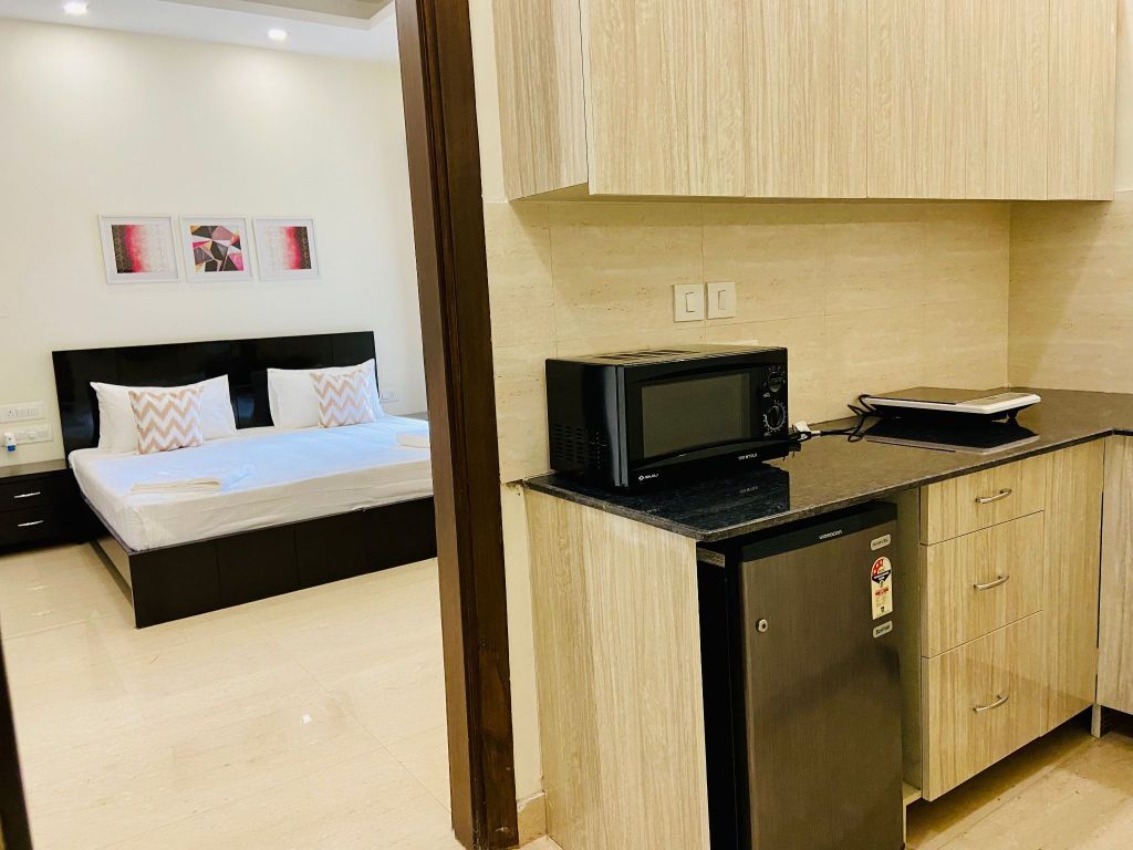 Gurgaon, Apartments, Flats, Houses & Villas, INR 7500/day,  Furnished,  2 BR,  850 Sq. Feet,  Two Bedroom Apartment