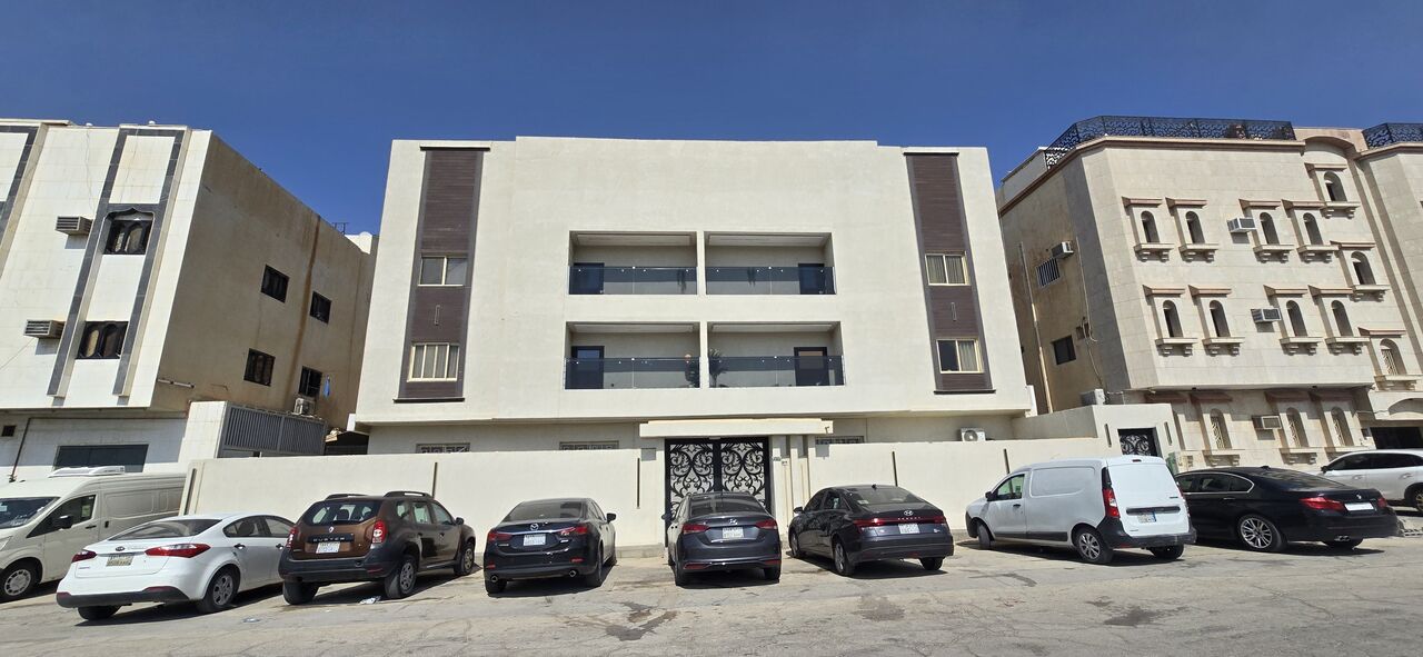 Olaya, Beautician, Therapy And Massage Services