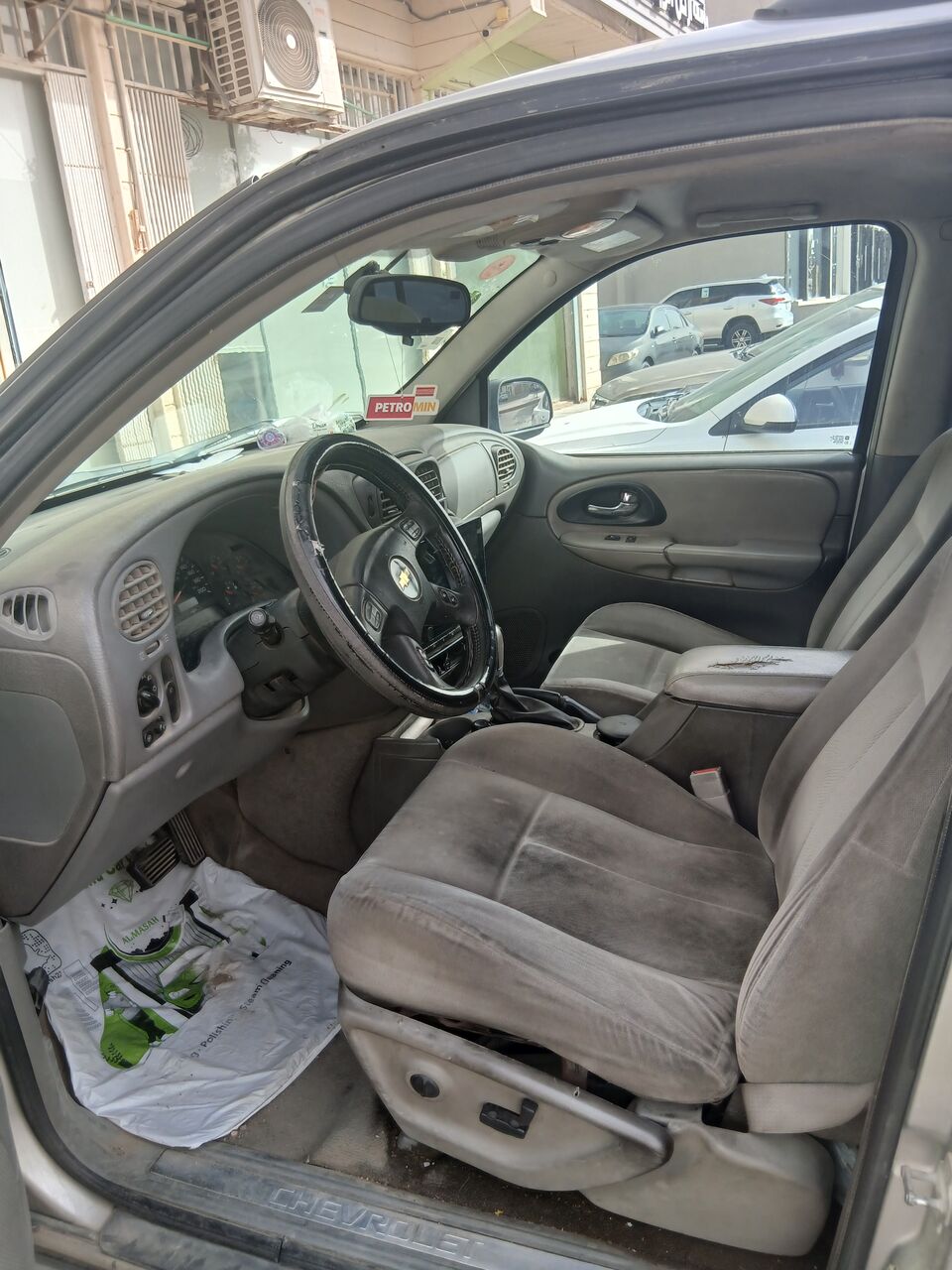 Al Rawdah, Vehicles, Cars & Trucks , SAR 12,  Chevrolet Blazer,  2005,  265728 KM,  Genuine & Original Chevrolet Trailblazer  (Silver) &ndash; Excellent Condition / Ice Cold AC