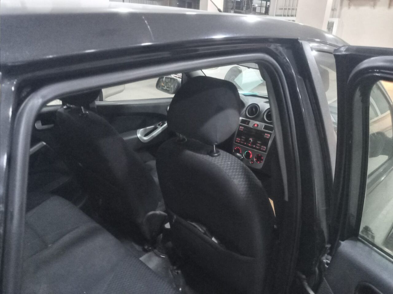 East Riffa, Vehicles, Cars & Trucks , BHD 950,  Ford Figo,  2014,  Automatic,  110000 KM,  Urgent Sale