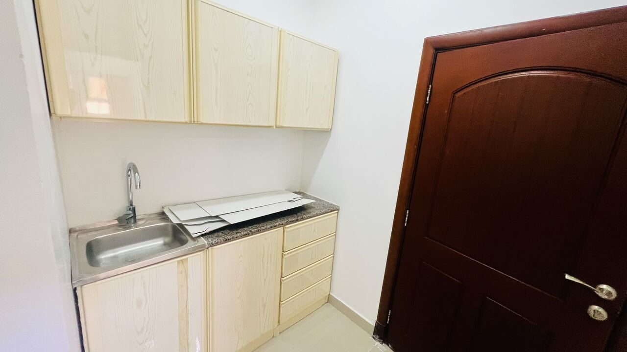 Janabiya, Apartments, Flats, Houses & Villas, BHD 165/month,  Furnished,  Studio,  Cozy  Apartment For Rent In Janabiyah