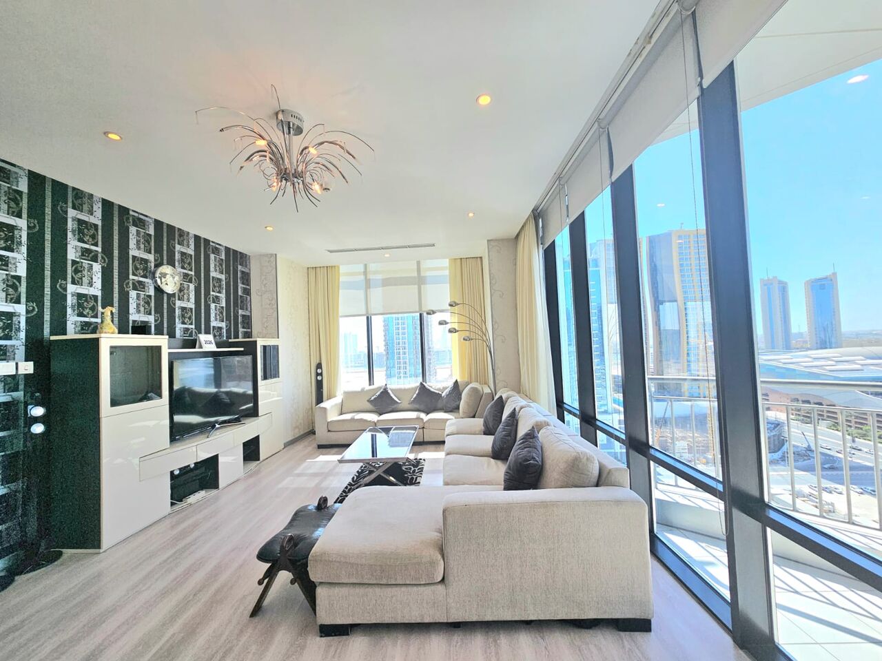 Al Seef, Apartments, Flats, Houses & Villas, BHD 700/month,  Furnished,  3 BR,  Modern & Renovated  Apartment For Rent In Seef | 2 Balconies