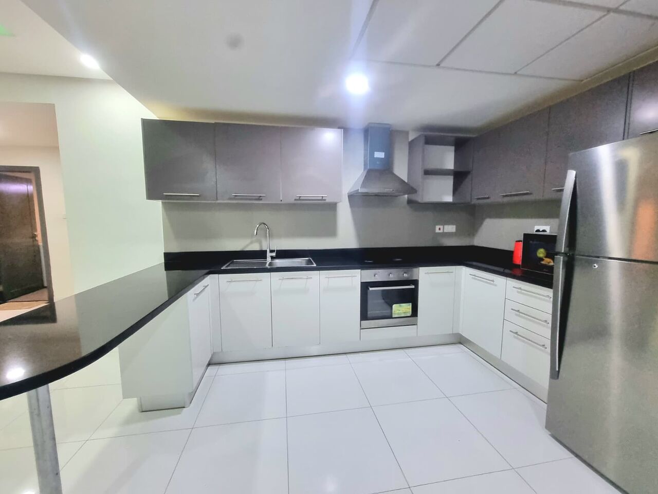 Amwaj Islands, Apartments, Flats, Houses & Villas, BHD 350/month,  Furnished,  2 BR,  120 Sq. Meter,  Lower Floor 2 BR FF Apartment With Balcony & WIFI For Rent