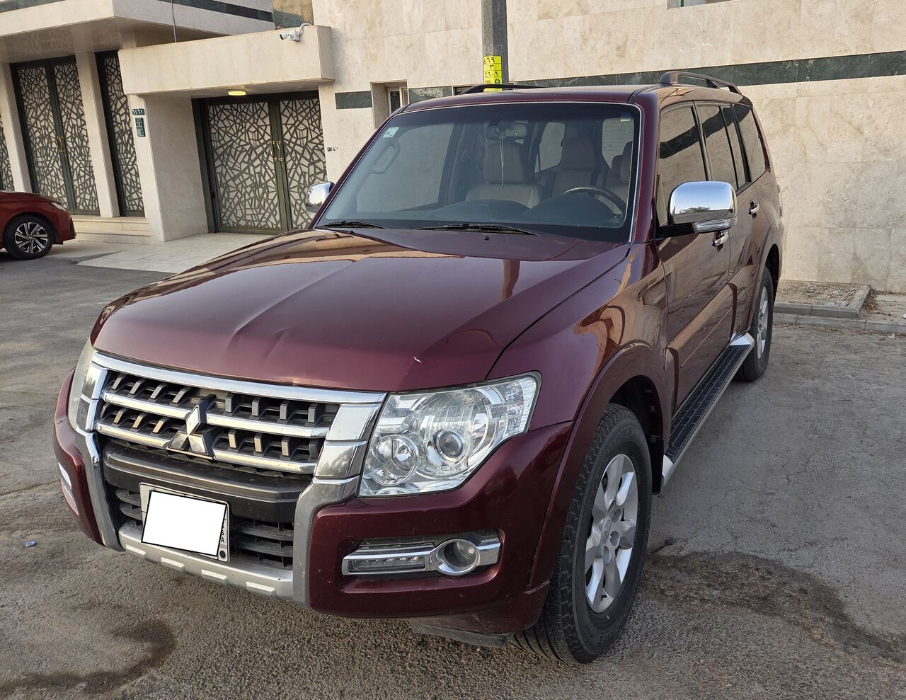 Olaya, Vehicles, Cars & Trucks , SAR 42000,  Mitsubishi Pajero,  2016,  Automatic,  186000 KM,  ,   Model,  ,  186,000 KM,    GLS,  Pajero  GLS 3,500 Cc
