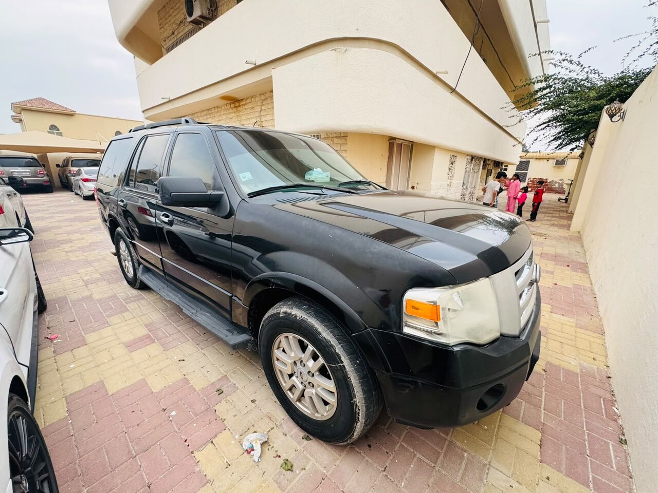 Khobar, Vehicles, Cars & Trucks , SAR 22000,  Ford Expedetion XLT 2010,  2010,  Automatic,  283000 KM,   Family Used