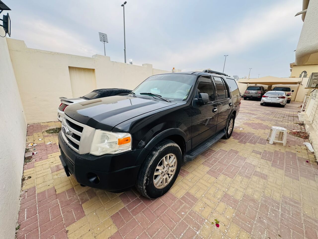 Khobar, Vehicles, Cars & Trucks , SAR 22000,  Ford Expedetion XLT 2010,  2010,  Automatic,  283000 KM,   Family Used