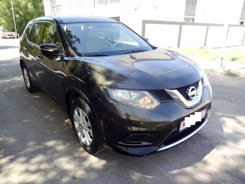 Manama, Vehicles, Cars & Trucks , BHD 4400,  Nissan X-Trail,  2017,  Automatic,  98000 KM,  Nissan Xtrial - 2.5Ltrs, Mid-Option , Very Clean, Very Urgent Sale