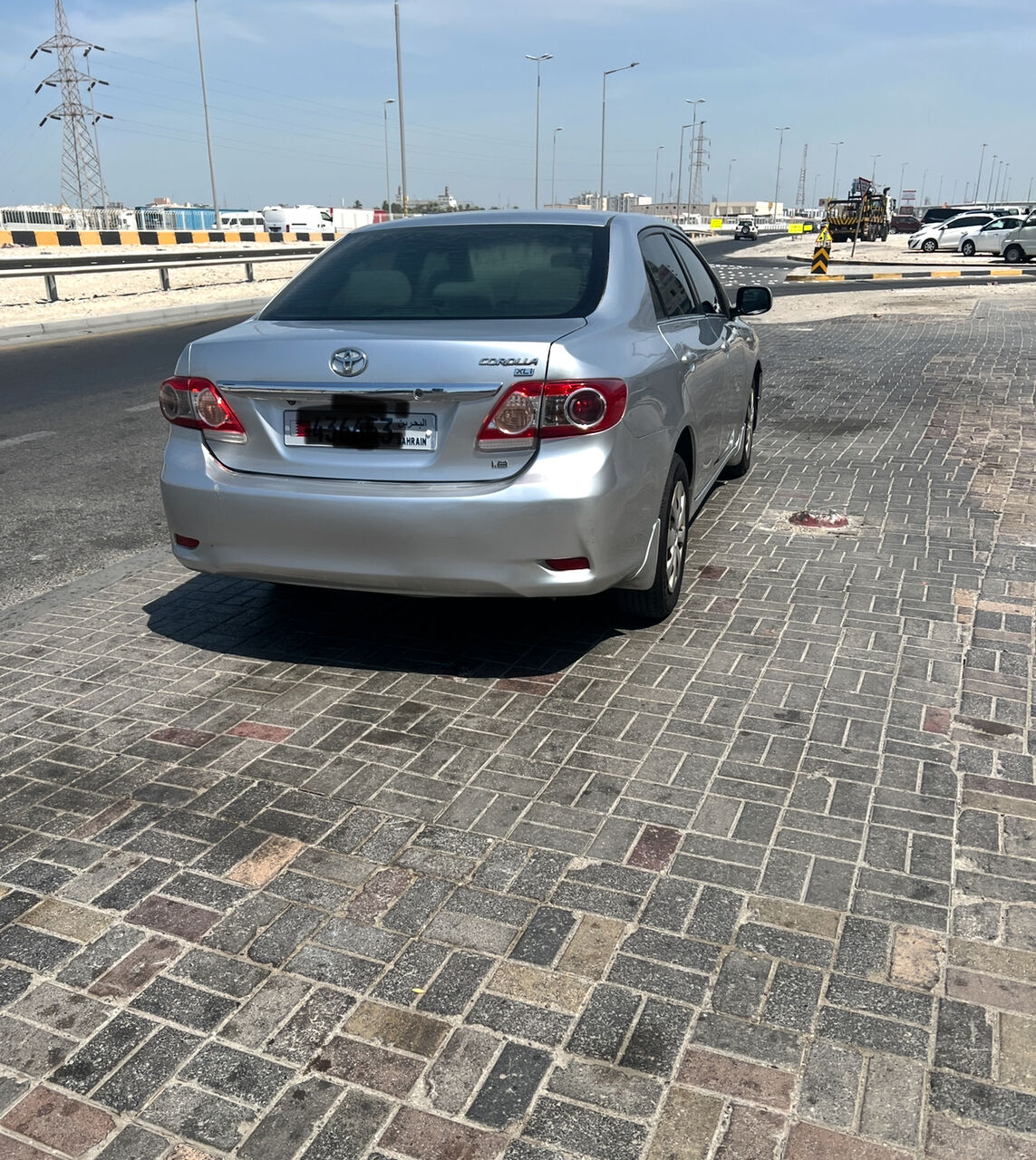 East Riffa, Vehicles, Cars & Trucks , BHD 2300,  Toyota Corolla,  2013,  Automatic,  195000 KM,    Model Xli 1.8 Enging