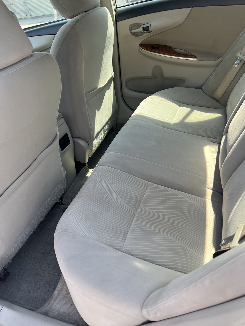 East Riffa, Vehicles, Cars & Trucks , BHD 2300,  Toyota Corolla,  2013,  Automatic,  195000 KM,    Model Xli 1.8 Enging