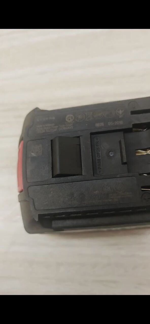 Riyadh, Auto Parts, SAR 200,  Bosch Drill Batteries